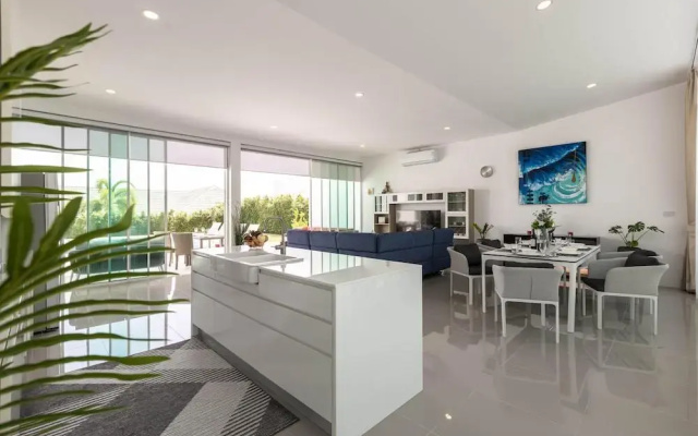 Modern 4 Bedroom Pool Villa PMK-A2