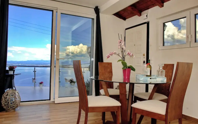 Ilektra Studio Apt with Sea View
