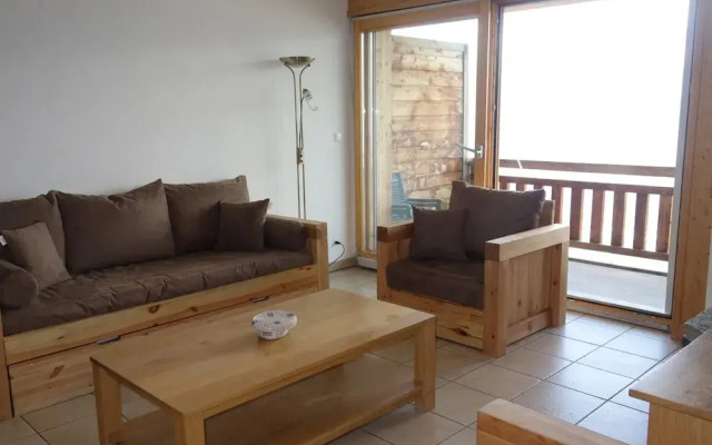 Cosy Apartment With Balcony