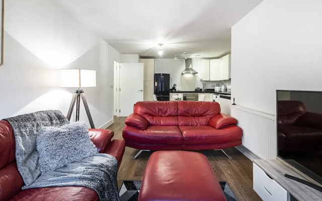 Leonard Street Apartment