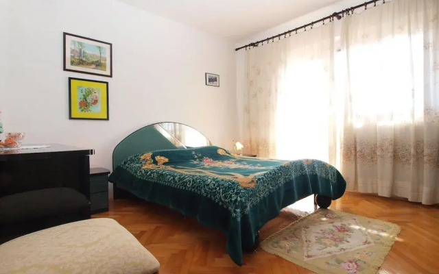 Apartment 1437