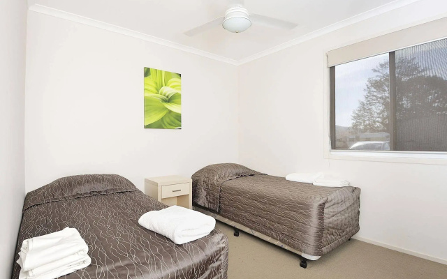 NRMA Lake Somerset Holiday Park