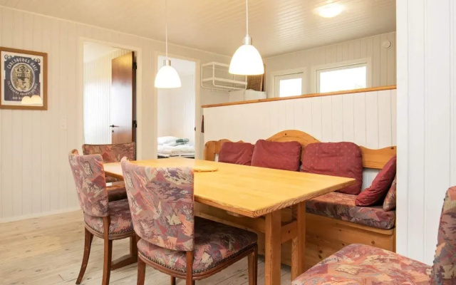 6 Person Holiday Home in Thyholm