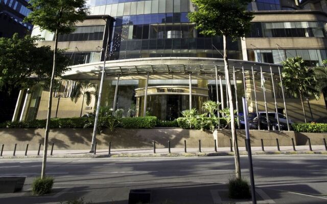 Отель The Westin Kuala Lumpur Малайзия, Куала-Лумпур - отзывы, цены и фото номеров - забронировать отель The Westin Kuala Lumpur онлайн вид на фасад