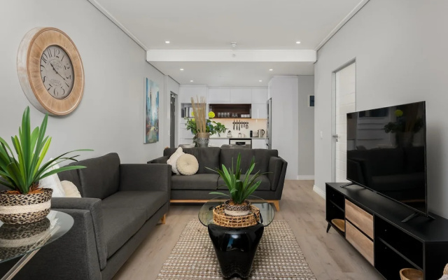 16 on Bree Luxury Apartments