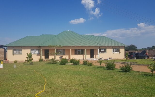 The Lotus Apartment in Livingstone, Zambia from 179$, photos, reviews - zenhotels.com hotel front