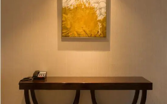 Shunjin Yibai Hotel (Yueqing Liushi)