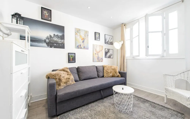 Beauty studio for 2 people in Paris