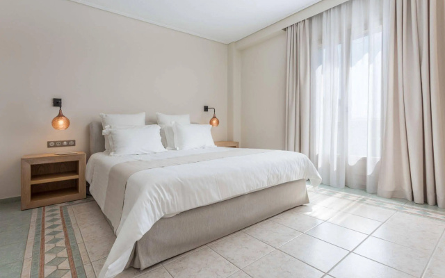 Porto Naxos Hotel