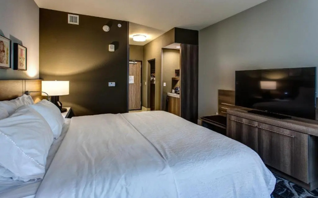 Hilton Garden Inn Topeka