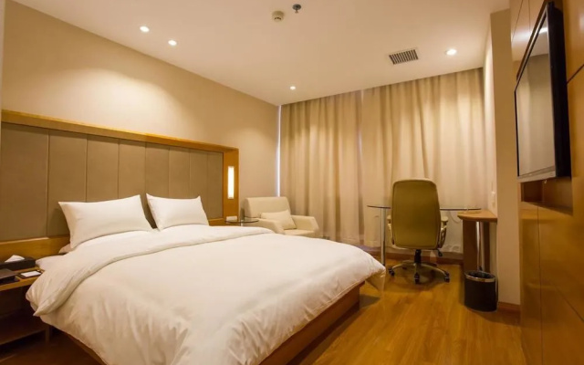 JI Hotel Nanchang Eight One Square