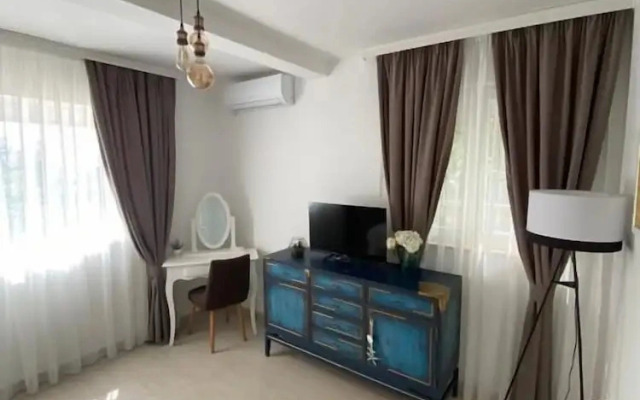 Dzaleta Boutique Suites & Pool