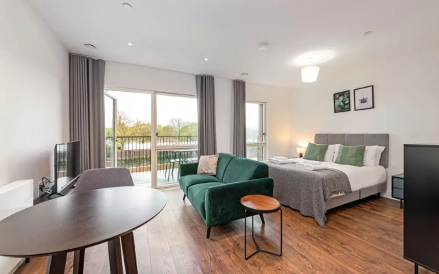 Stayo Apartments Barking Wharf