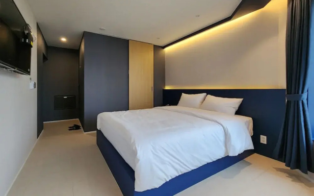 Goldstone Hotel