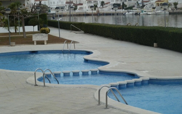 248-apartamento, amarre opcional, piscina