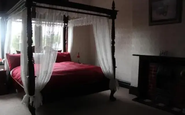 Safari Lodge