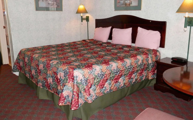 Magnuson Hotel Fowlerville