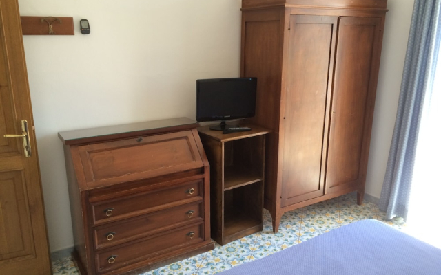 Pensione Di Lustro
