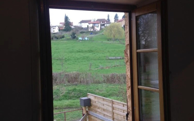 Apartment With one Bedroom in Bourg-le-comte, With Furnished Garden