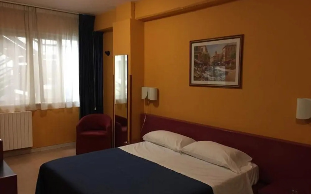 Cristal Hotel