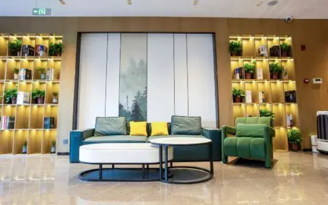 GreenTree Inn Express Hotel (Taishan Scenic Area Longtan Road)