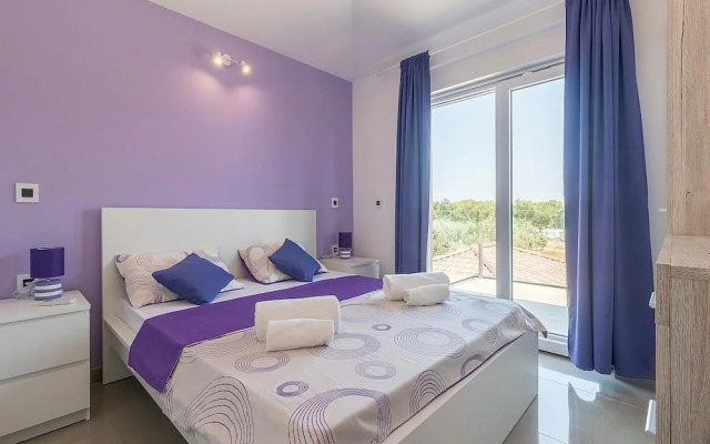 Luxury Villa Maxima