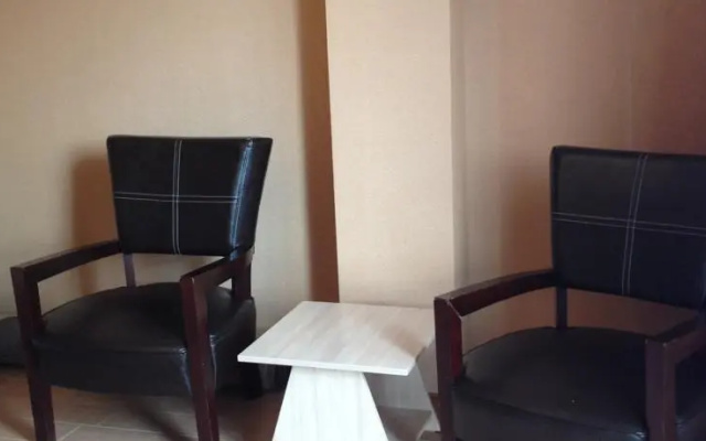 Ninas Apartment