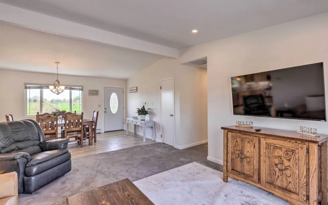 Picturesque Palisade Home: Mt Garfield Views!