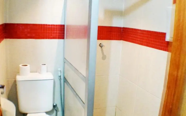 Fridays Hostel and Hotel