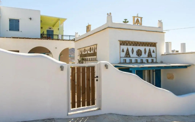 Porto Galini Tinos Karya 102