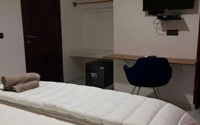 Hotel KEUR HORUS