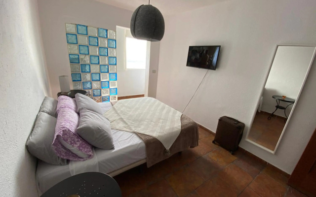 Apto boca cangrejo Netflix,parking,aire acondicionado y rent car