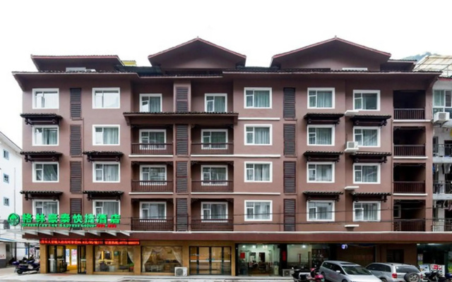 GreenTree Inn Yangshuo West Street Express Hotel