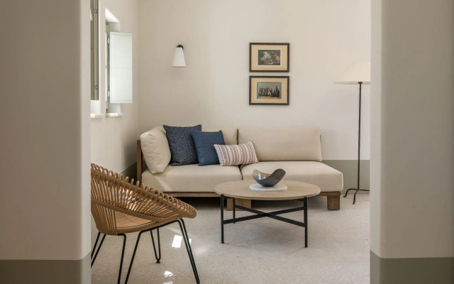 Cosme, A Luxury Collection Resort, Paros
