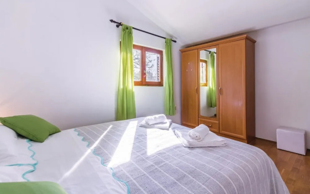 Nice Apartment in Medulin With 2 Bedrooms and Wifi