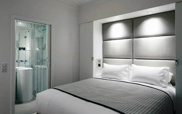 Hotel R De Paris
