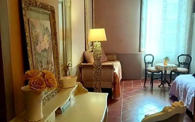 La Casa Rosa