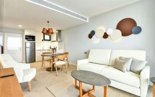 Relaxia Beverly Suites