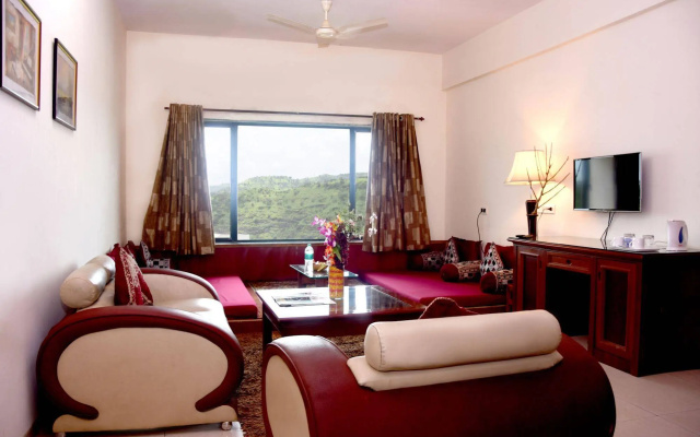 Camel Valley Resort & Spa