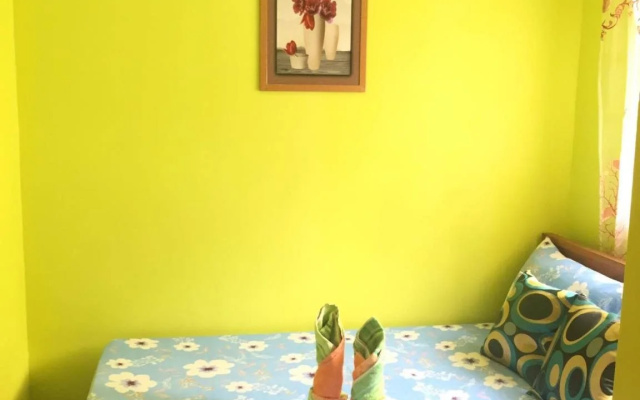April's Tourist Inn