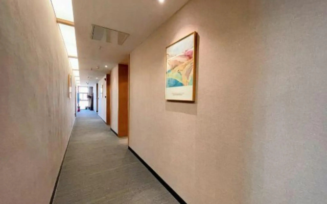 Yangge Hotel