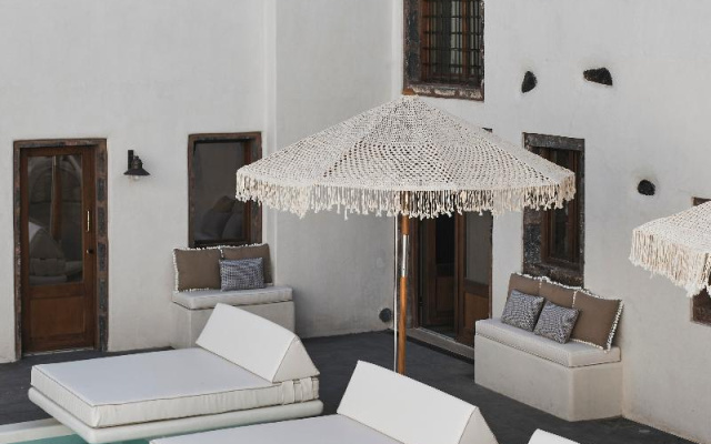 Winery Hotel 1870 Santorini
