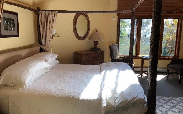 Mountain Home Inn