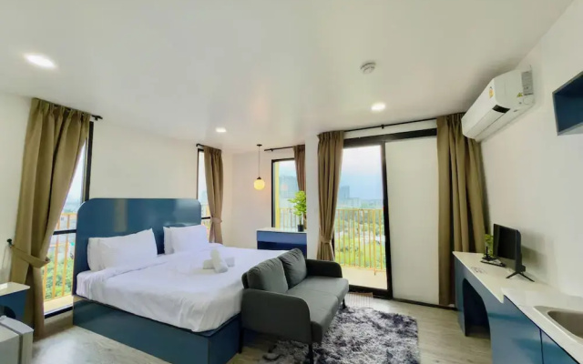 Breezewood Bangkok Hotel