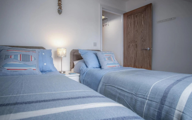 Ramsey Apartment - 2 Bedroom - Tenby
