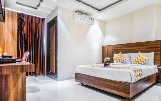 Fabhotel Rr Grand