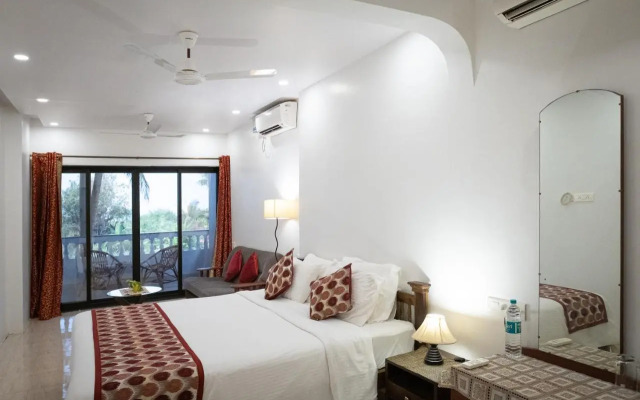 Shanu's Seaside Inn - A Family-Run Guesthouse Just 100 Metres from Candolim Beach