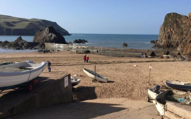 Sand Pebbles