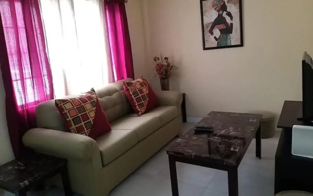 Luxury Long Mountain Condo - Large 1 bedroom