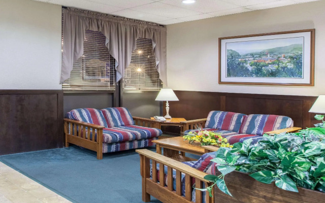 Rodeway Inn Little Falls